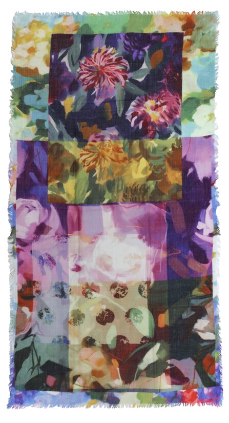 100% vilnas šalle "Ziedu abstrakcija" / 90x180cm