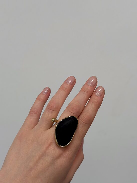 Gredzens PEBBLE | melns