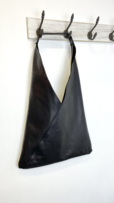 Sieviešu ādas soma 