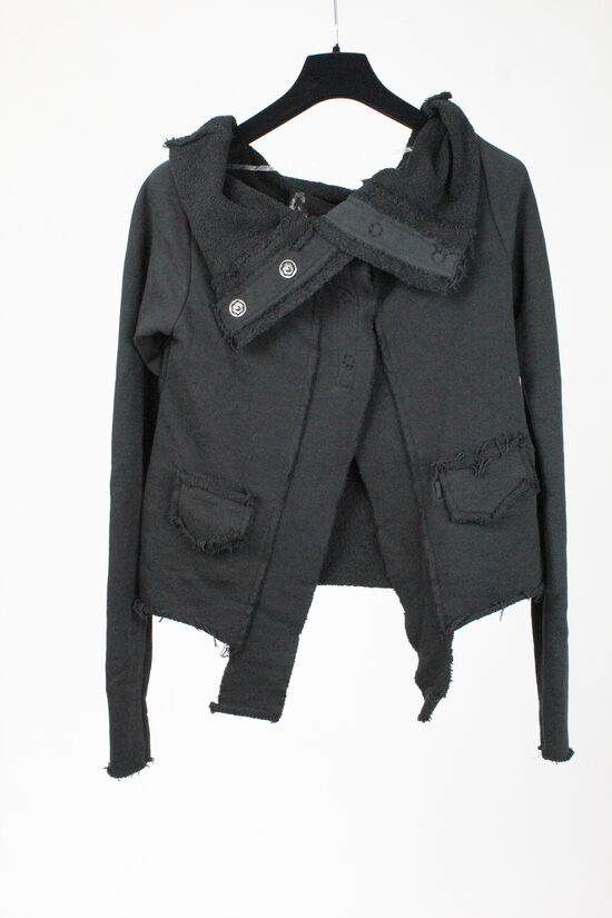 Melna sieviešu žakete ar spiedpogām 