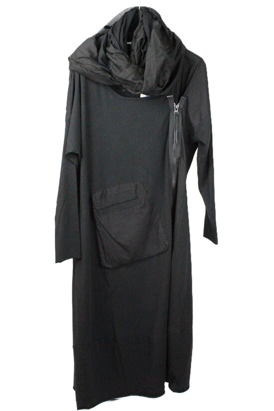 Kleita ZILBERMAN ar noņēmamu apkakli 