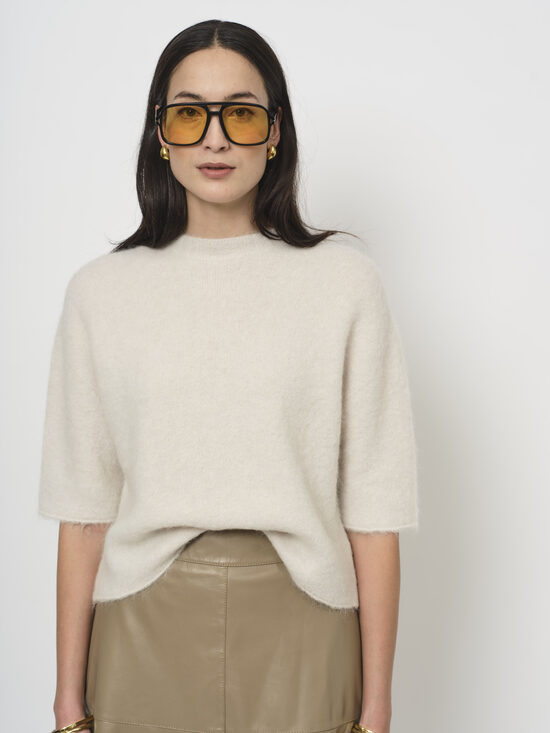 Īsroku alpakas vilnas džemperis