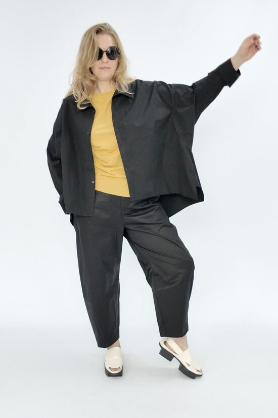 Krekltipa melna kokvilnas blūze Wendy Trendy